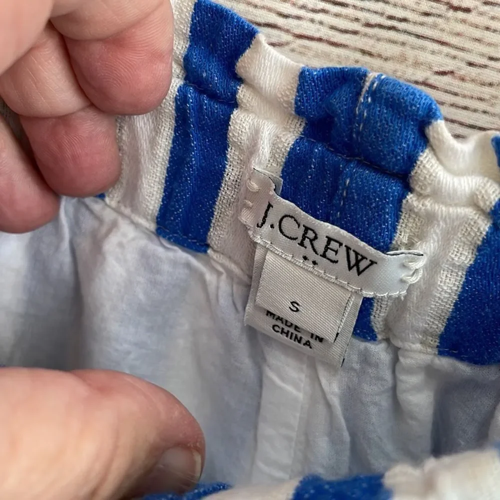 J CREW LINEN BLEND PAPERBAG WAIST SHORTS‎ IN BLUE AND WHITE STRIPES